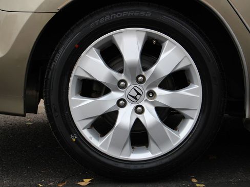 Used 2009 Honda Accord EX image 37