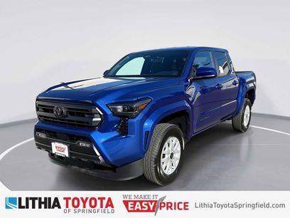 New 2025 Toyota Tacoma SR5