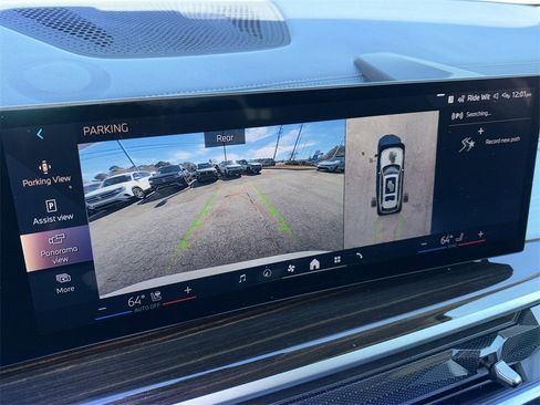 Used 2024 BMW X7 xDrive40i w/ Premium Package image 7