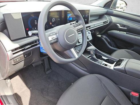 New 2026 Hyundai Tucson SE FWD image 3