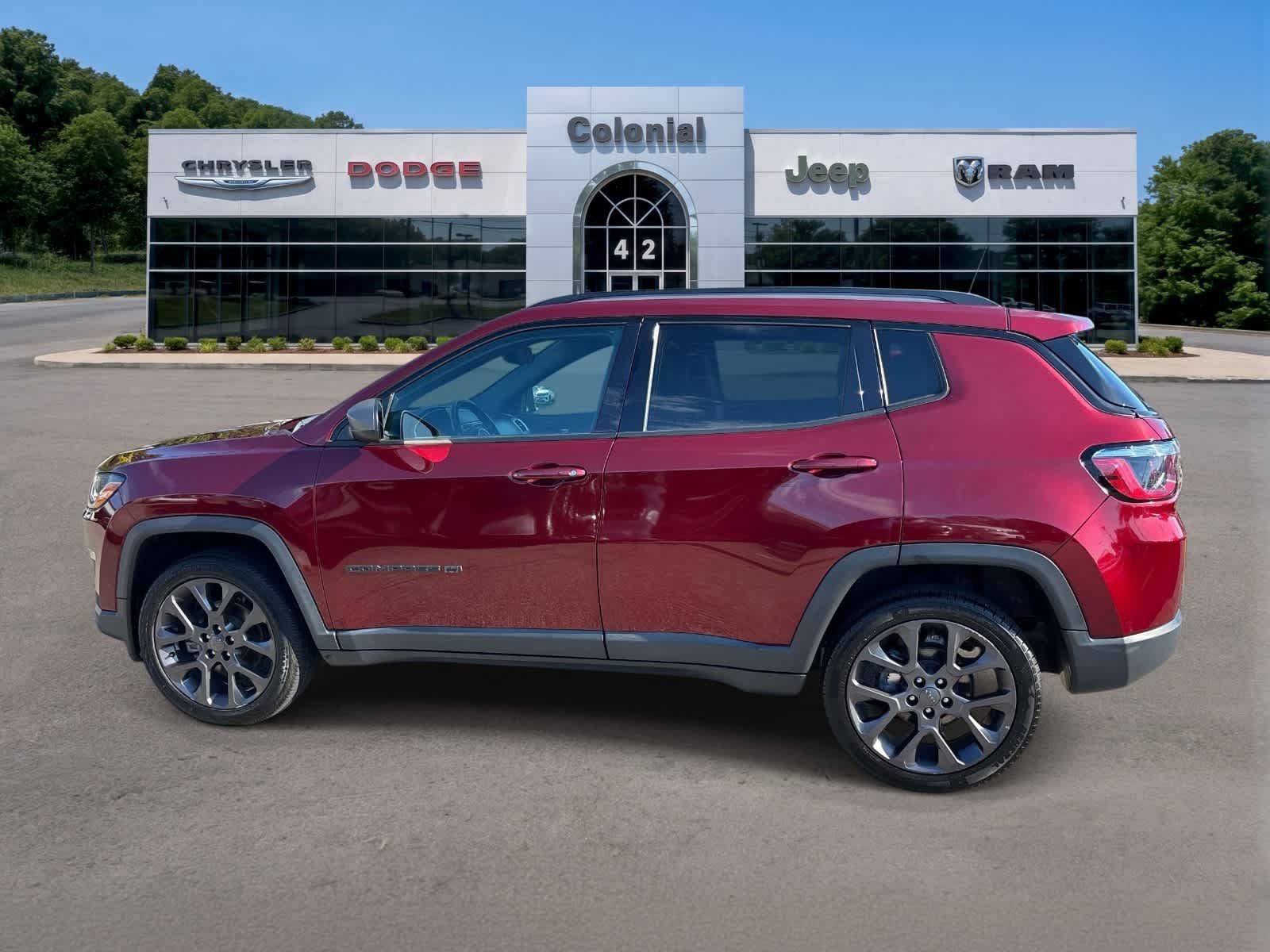 Used 2021 Jeep Compass Latitude AWD/4WD image 2