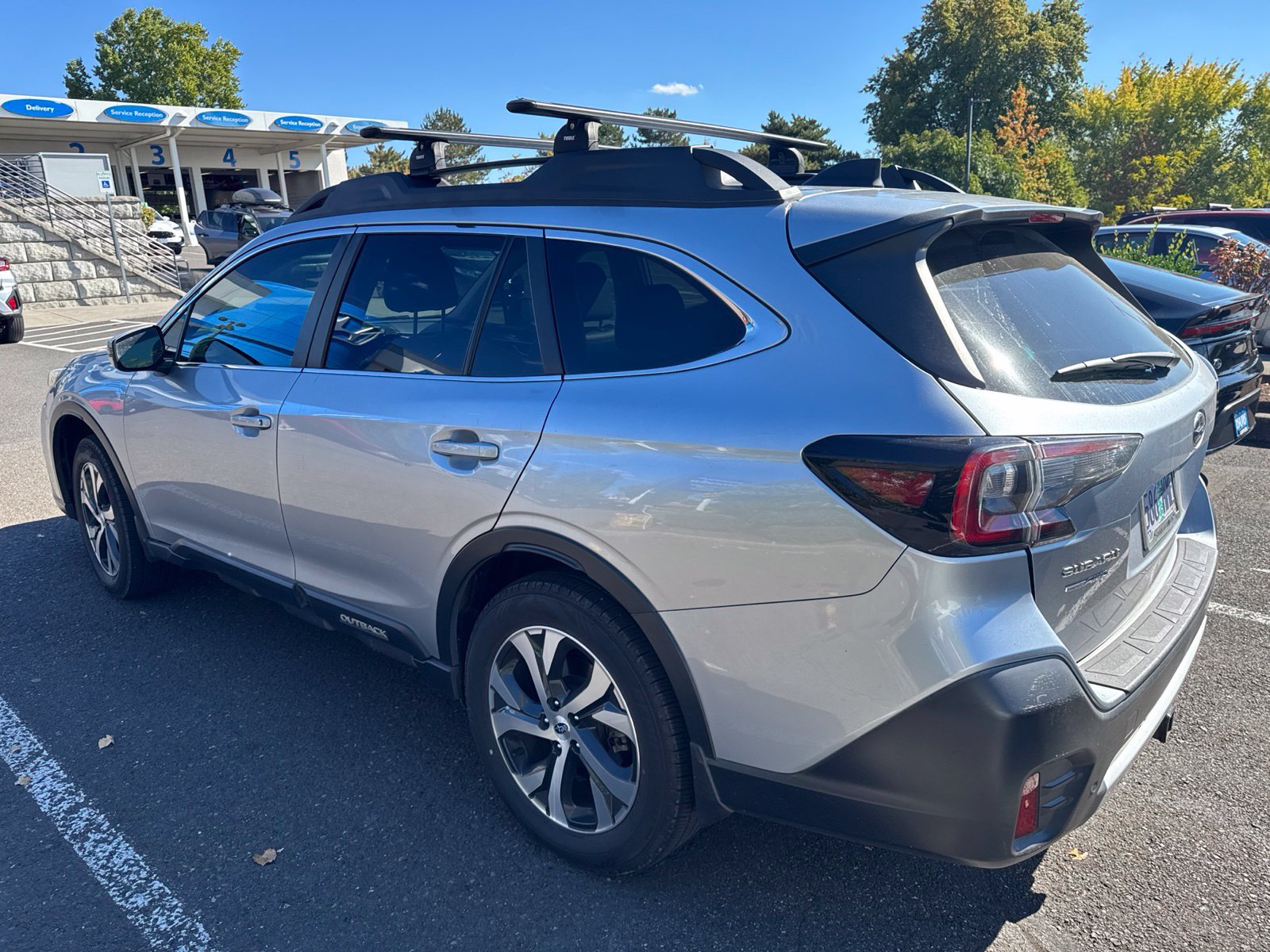 Used 2020 Subaru Outback Limited w/ Popular Package #2 AWD/4WD image 6