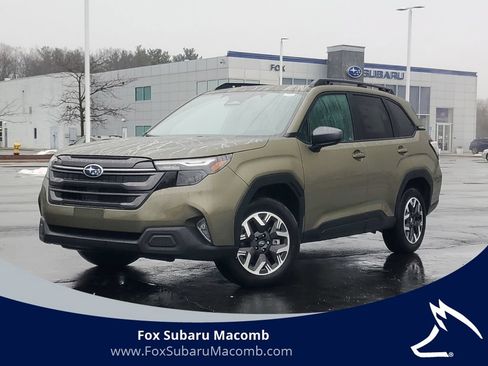 Used 2026 Subaru Forester Premium AWD/4WD image 1
