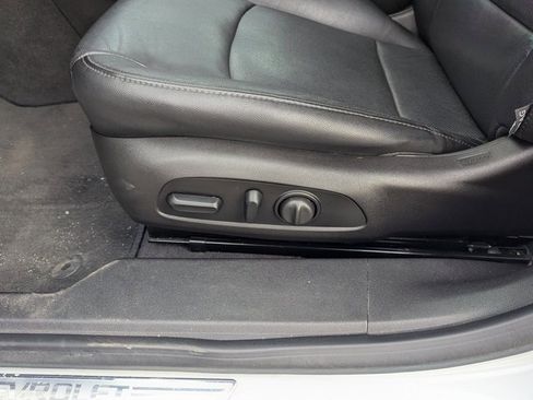 Used 2016 Chevrolet Malibu Premier w/ Driver Confidence Package II image 26