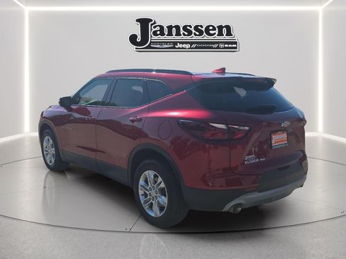 Used 2021 Chevrolet Blazer LT AWD/4WD image 3