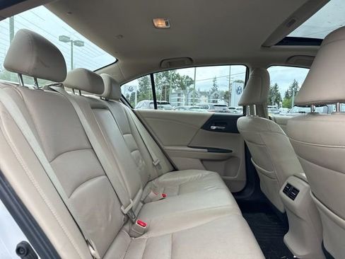 Used 2016 Honda Accord EX-L image 10