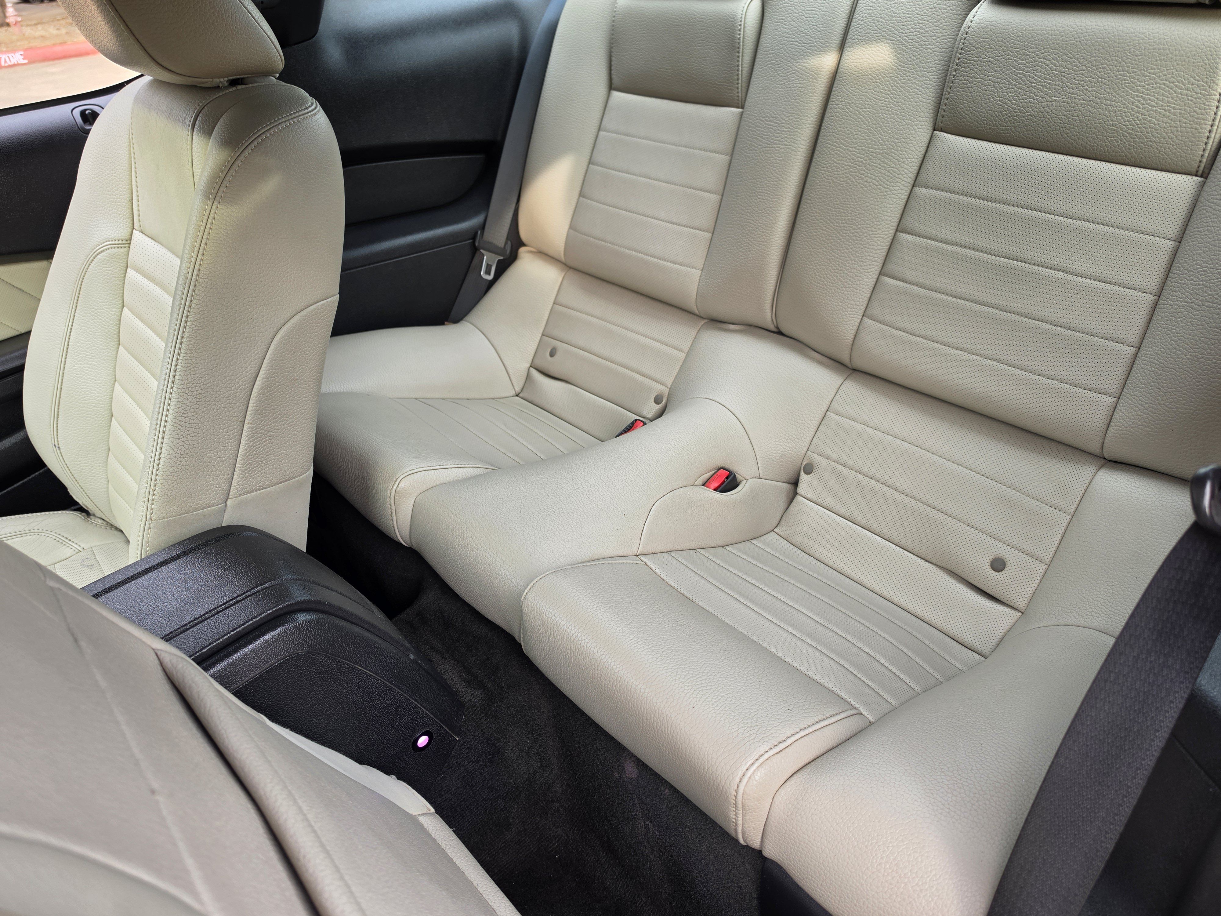 Used 2012 Ford Mustang Premium w/ V6 Performance Pkg RWD image 21