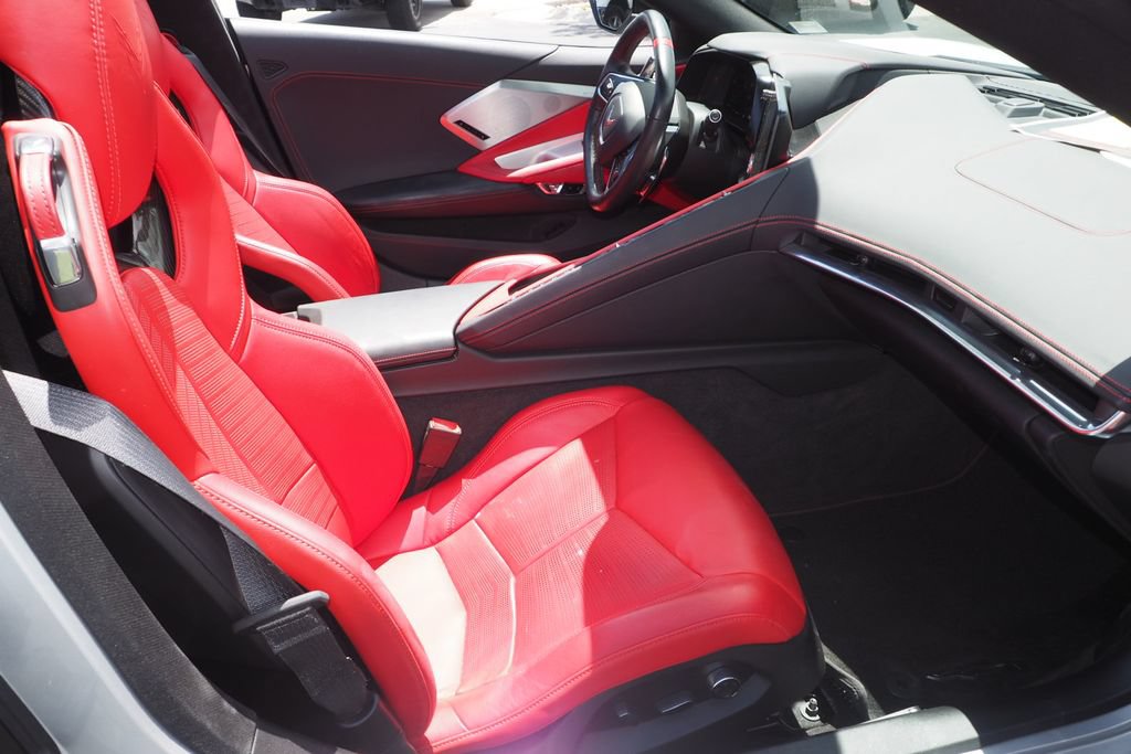 Used 2020 Chevrolet Corvette Stingray Preferred Cpe w/ 2LT Preferred Equipment Group RWD image 22
