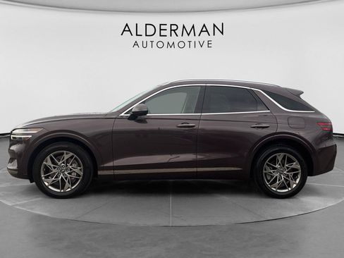 Used 2023 Genesis GV70 2.5T w/ Select Package AWD/4WD image 2