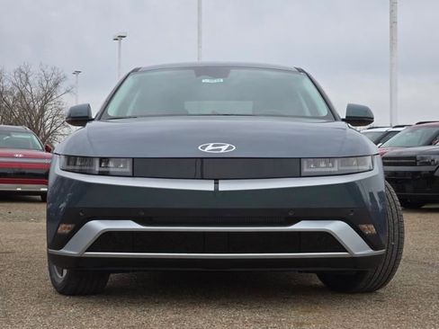 New 2026 Hyundai Ioniq 5 SE image 12