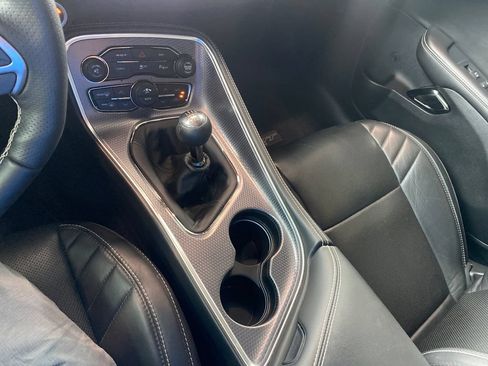 Used 2016 Dodge Challenger SRT Hellcat RWD image 20