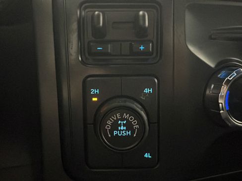 Used 2024 Ford F150 XLT w/ Equipment Group 302A MID AWD/4WD image 28