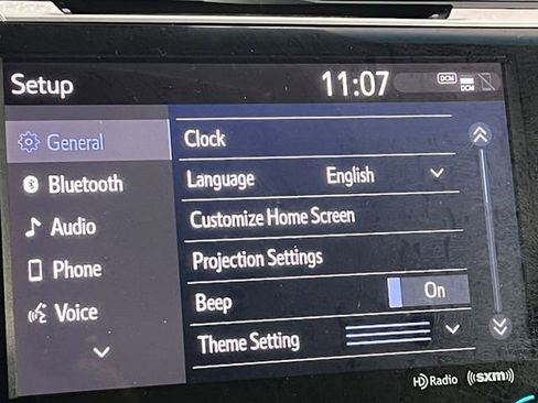 Used 2020 Toyota Camry XLE image 31