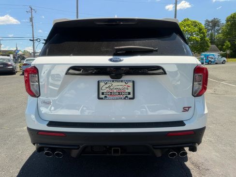 Used 2022 Ford Explorer ST w/ Equipment Group 401A AWD/4WD image 6