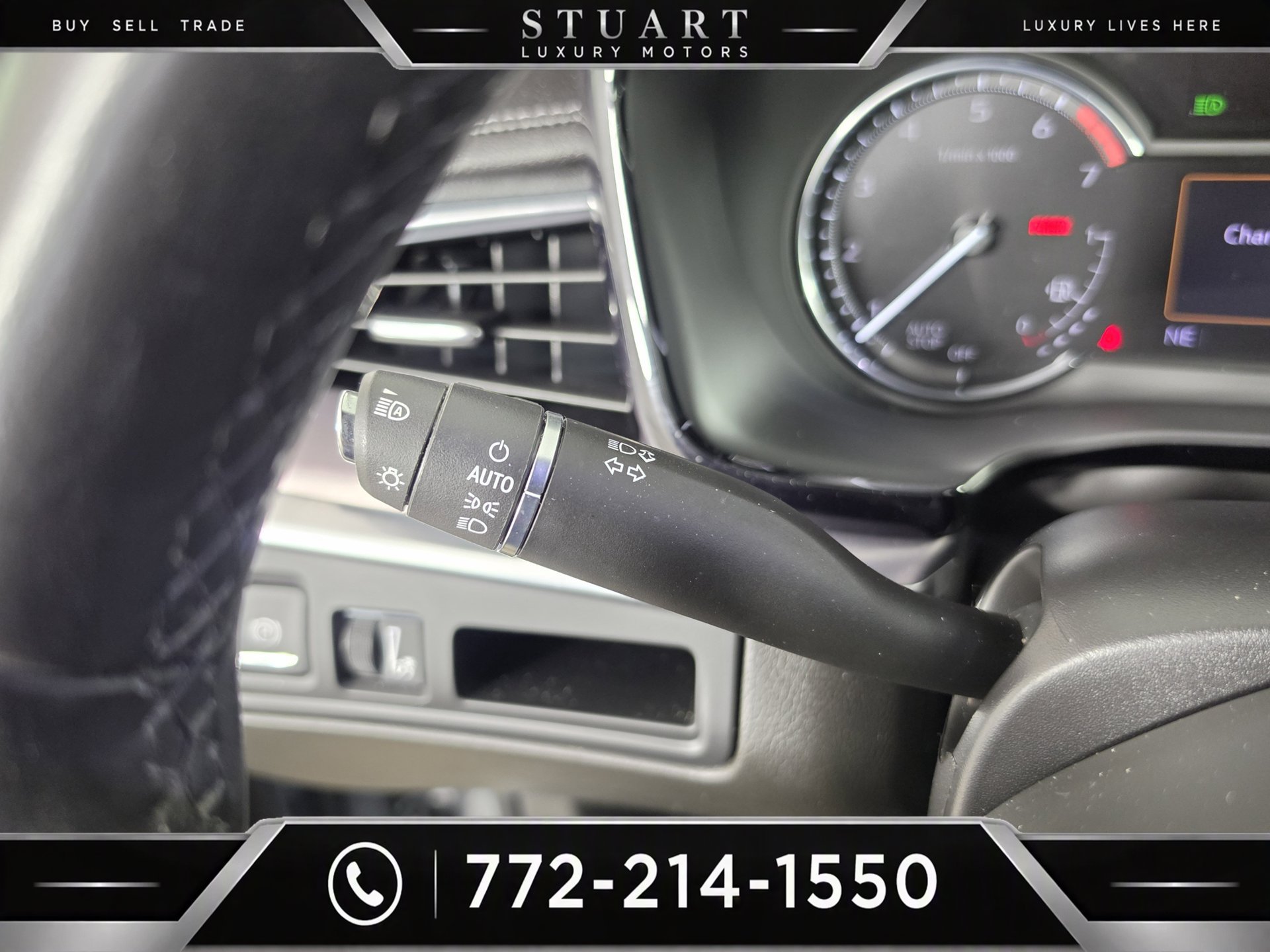 Used 2022 Cadillac XT5 Luxury AWD/4WD image 13