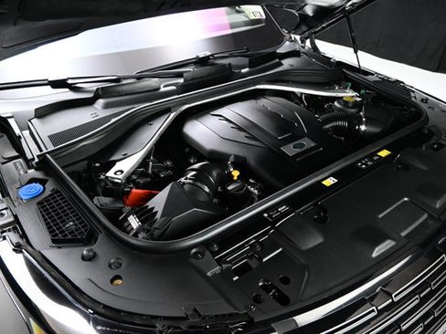 Used 2023 Land Rover Range Rover SE image 39