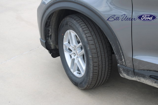 New 2026 Ford Explorer Active RWD image 5