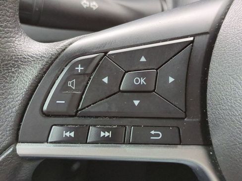 Certified 2022 Nissan Sentra S image 22