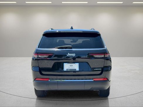 Used 2025 Jeep Grand Cherokee L Laredo RWD image 4