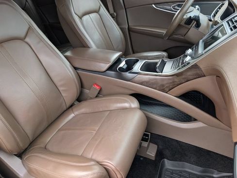 Used 2017 Lincoln MKX Reserve AWD/4WD image 21