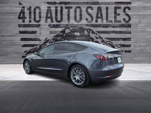 Used 2021 Tesla Model 3 Long Range AWD/4WD image 8