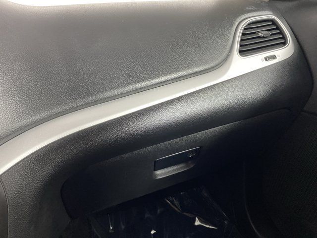 Used 2017 Dodge Journey SE FWD image 26