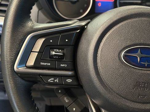 Used 2019 Subaru Forester Premium AWD/4WD image 11