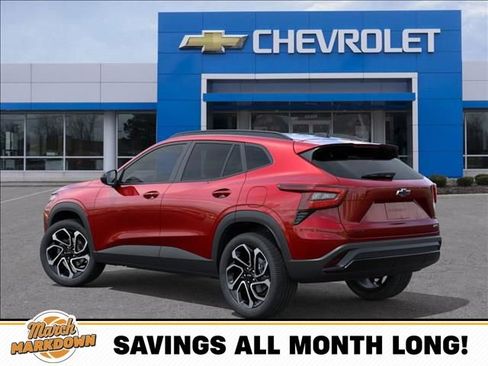 New 2026 Chevrolet Trax RS image 3