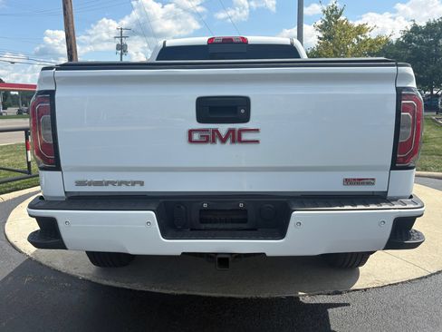 Used 2016 GMC Sierra 1500 SLE w/ All-Terrain Package AWD/4WD image 6