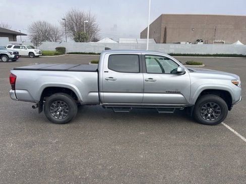 Used 2023 Toyota Tacoma SR5 image 4