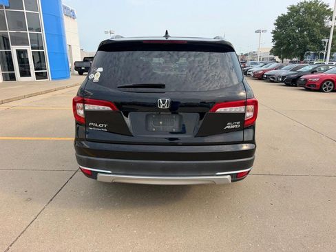 Used 2020 Honda Pilot Elite image 3