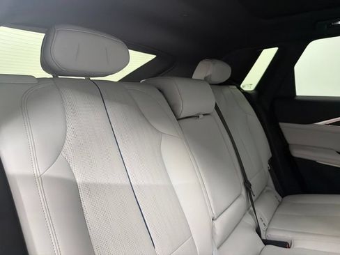 Used 2024 Cadillac Lyriq Sport AWD/4WD image 25
