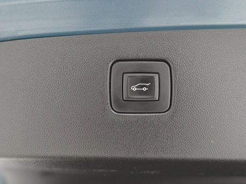 Used 2025 Buick Envista Preferred w/ Convenience I Package FWD image 7