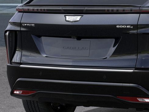 New 2026 Cadillac Lyriq Luxury image 14