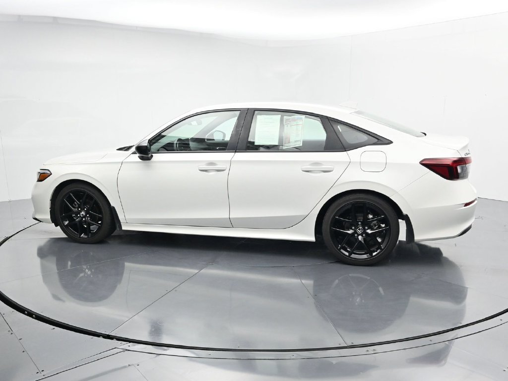 Used 2025 Honda Civic Sport image 5