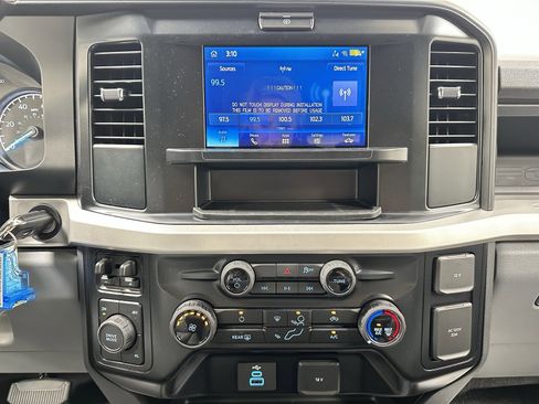 New 2025 Ford F350 XL w/ XL Chrome Package image 19