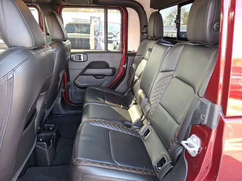 Certified 2021 Jeep Gladiator Overland image 12