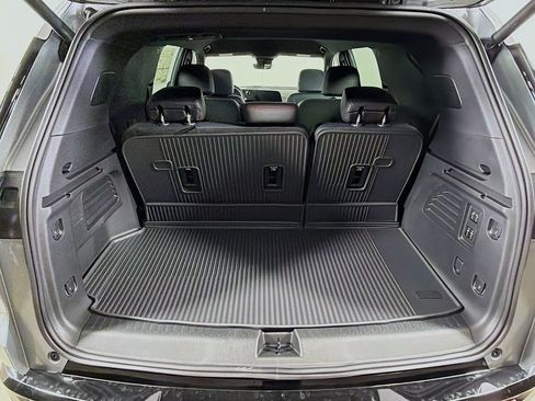 New 2026 Chevrolet Traverse RS w/ LPO, Floor Liner Package AWD/4WD image 22