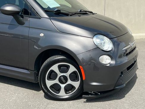 Used 2016 FIAT 500 e FWD image 2