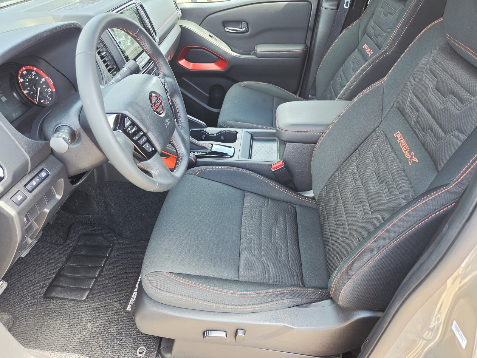 Certified 2024 Nissan Frontier Pro-X w/ Technology Package RWD image 13