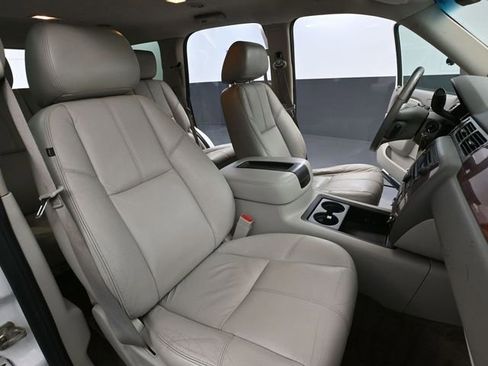 Used 2011 Chevrolet Tahoe LT w/ Luxury Package image 51