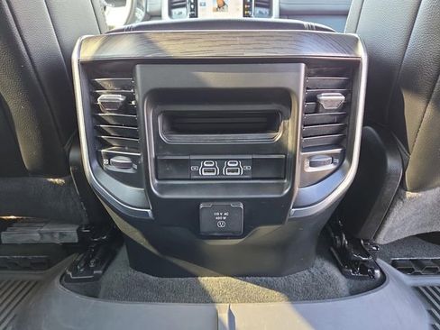 Used 2023 RAM 1500 Laramie image 36