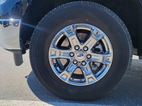 Used 2023 Ford F150 XLT w/ XTR Package AWD/4WD image 12