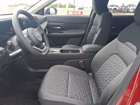 New 2026 Nissan Kicks SV w/ SV Premium Package FWD image 23