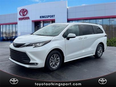 Certified 2023 Toyota Sienna XLE w/ XLE Plus Package