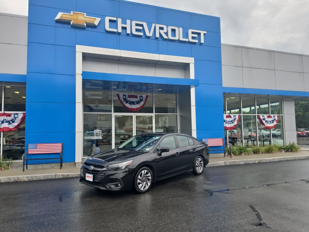 Used 2023 Subaru Legacy Limited AWD/4WD image 1