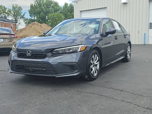 Used 2023 Honda Civic LX image 3