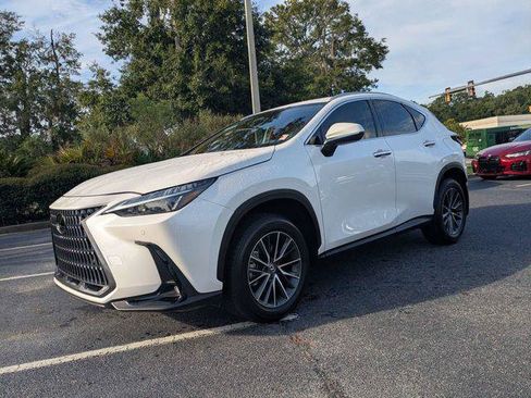 Certified 2025 Lexus NX 250 FWD w/ Accessory Package (K3) image 11