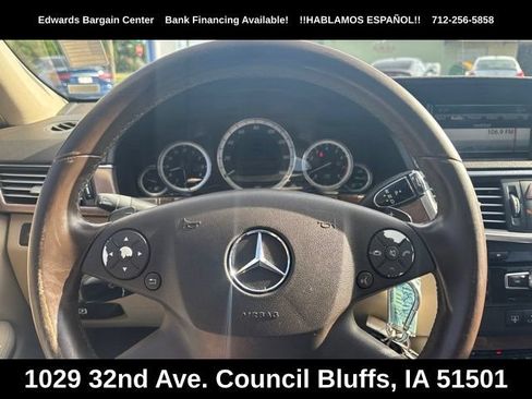 Used 2013 Mercedes-Benz E 350 4MATIC Sedan image 20