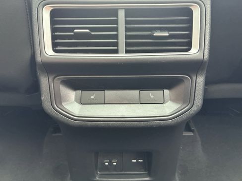 Used 2024 Volkswagen Atlas Cross Sport SEL Premium R-Line image 26